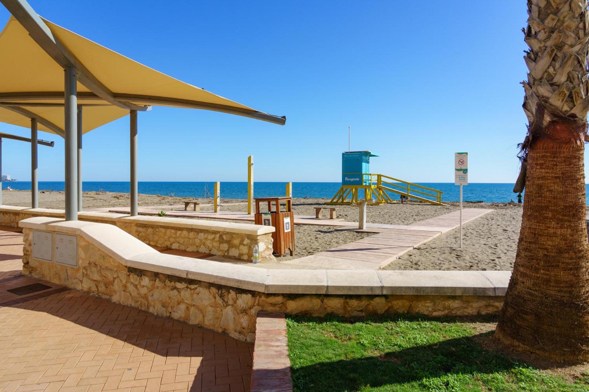 Nice Apartments 20 Meters From The Beach Fuengirola Kültér fotó