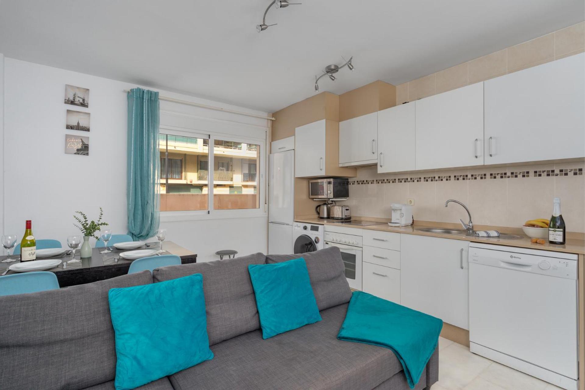Nice Apartments 20 Meters From The Beach Fuengirola Kültér fotó